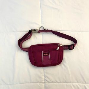 Maroon fannypack